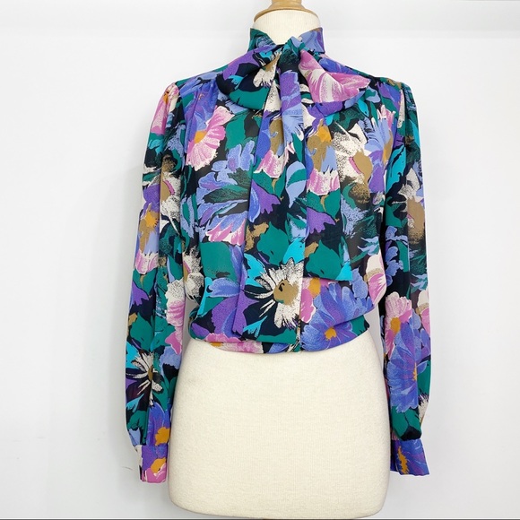 80s 90s cream silk blouse back buttons embellished size 8